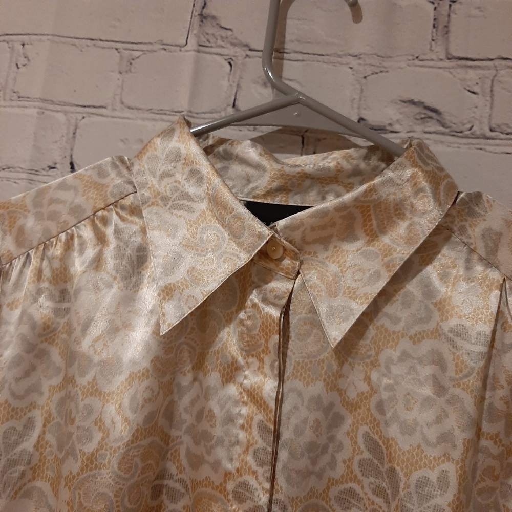 Apostrophe Gray, white and gold long sleeve blouse - Picture 12 of 14